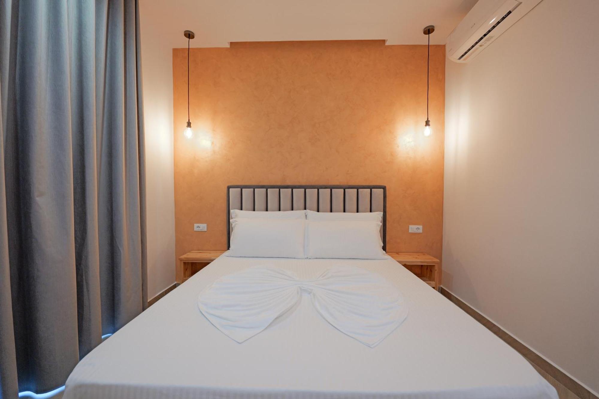Villa Juna Beach Sarandë Buitenkant foto