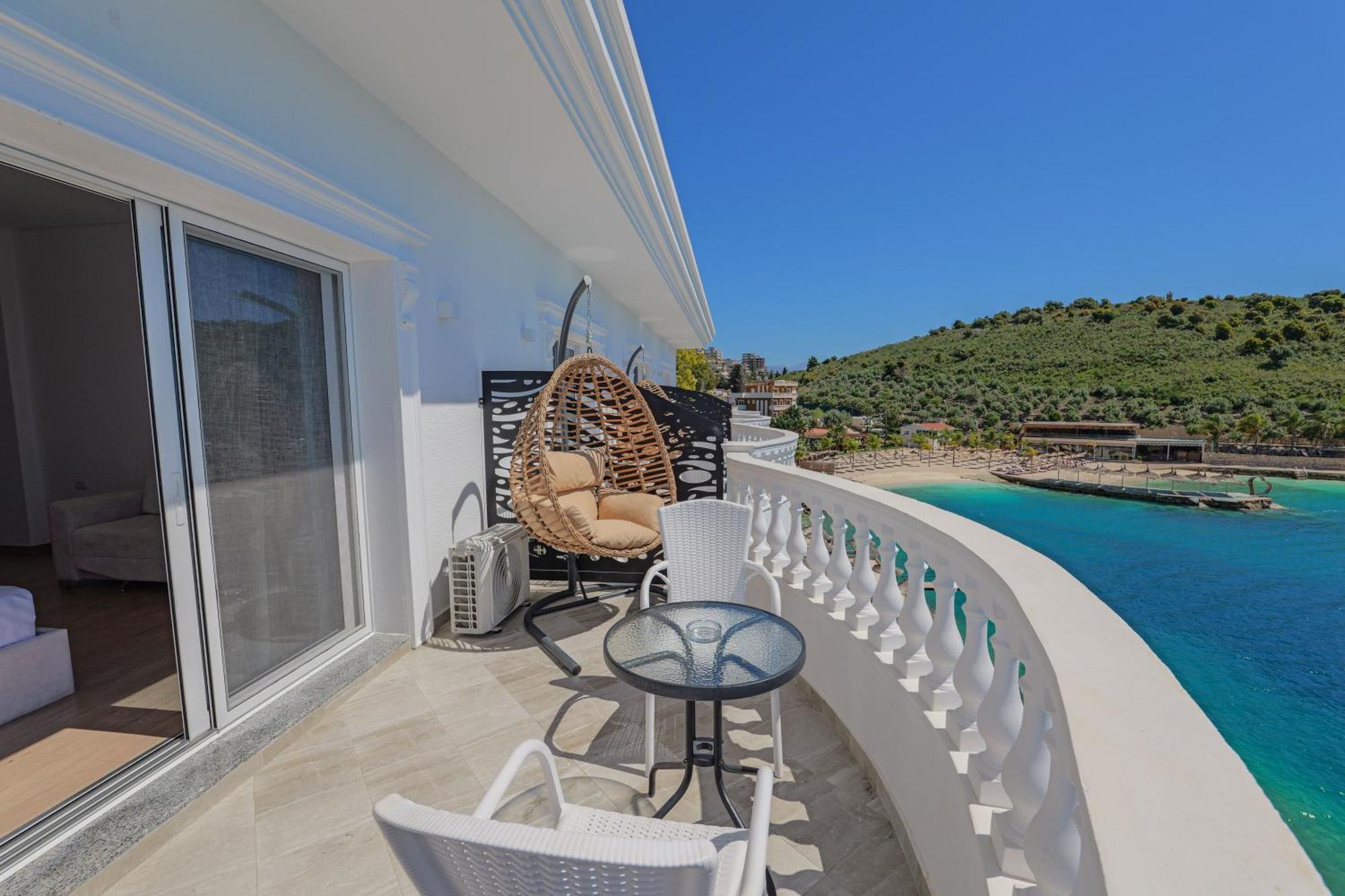 Villa Juna Beach Sarandë Buitenkant foto
