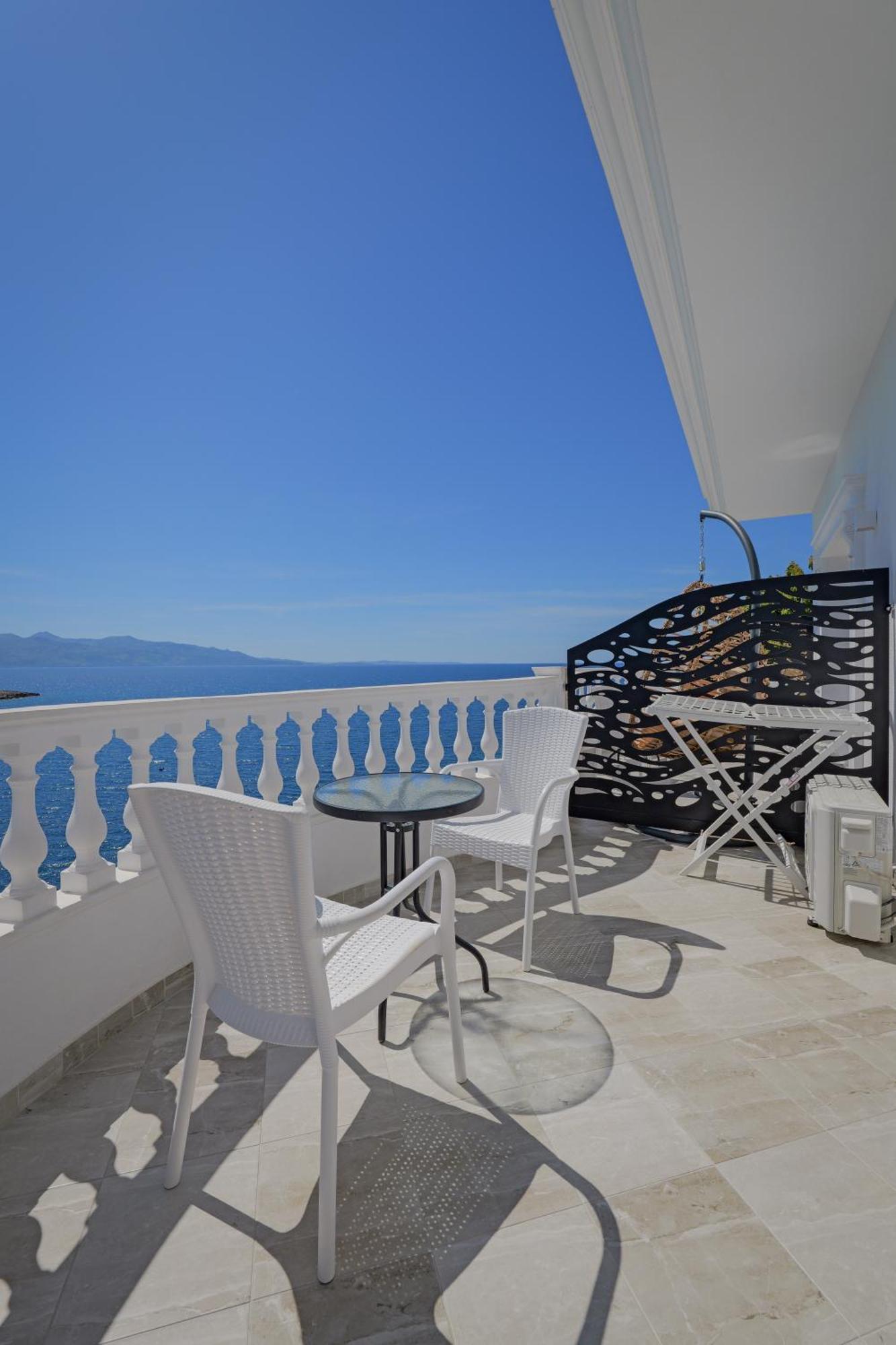 Villa Juna Beach Sarandë Buitenkant foto