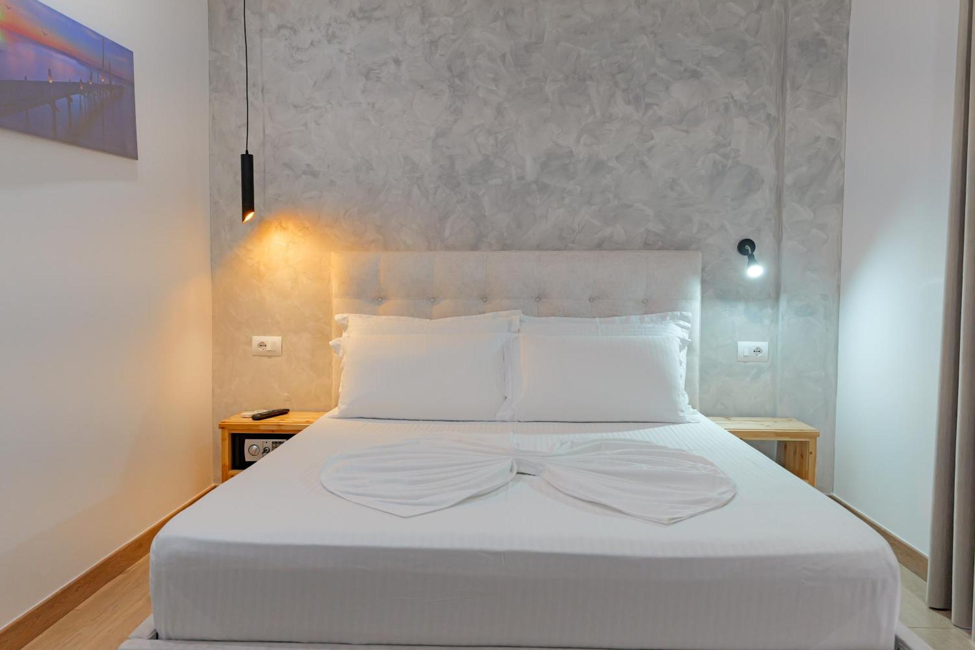 Villa Juna Beach Sarandë Buitenkant foto