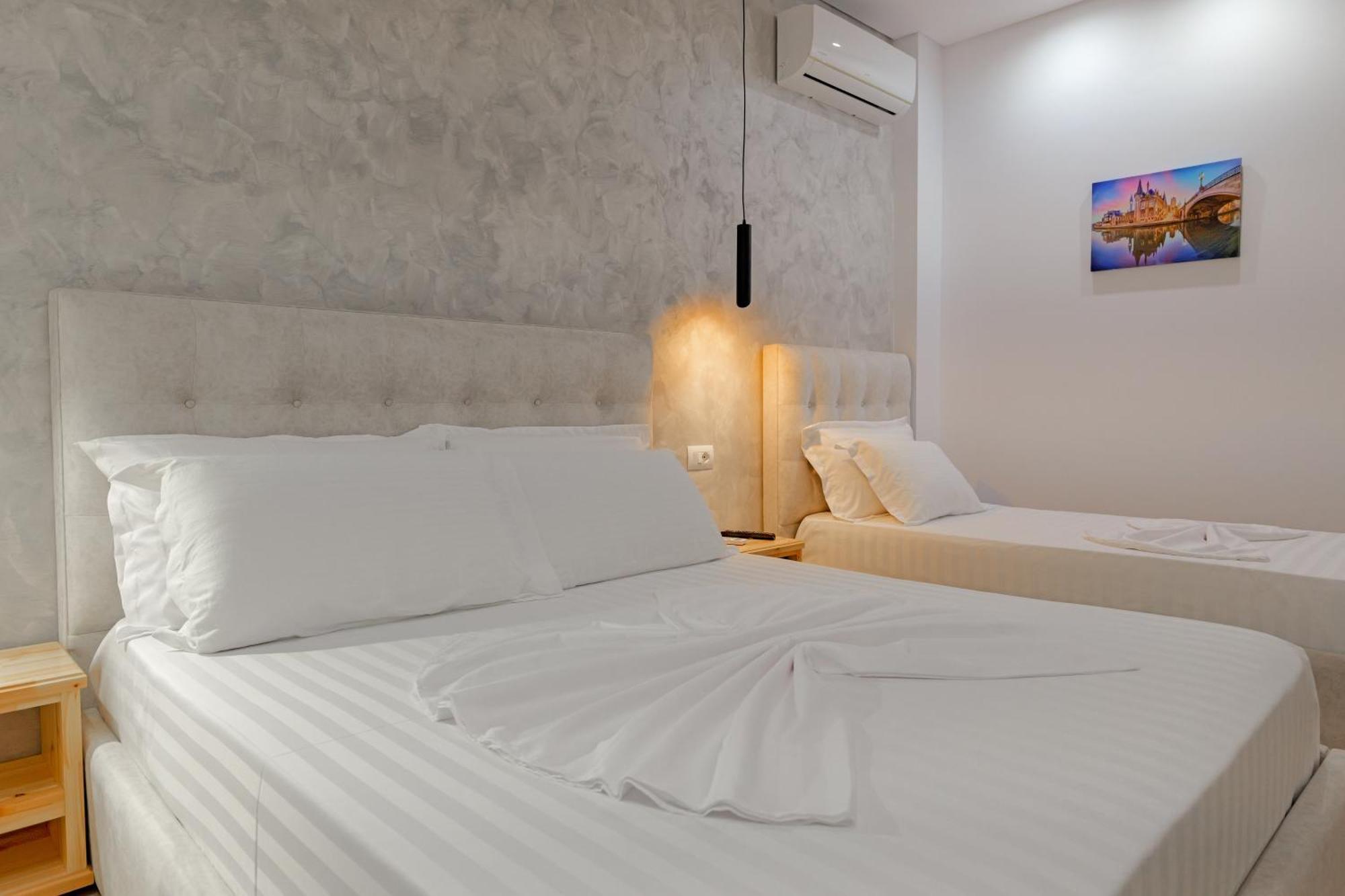 Villa Juna Beach Sarandë Buitenkant foto