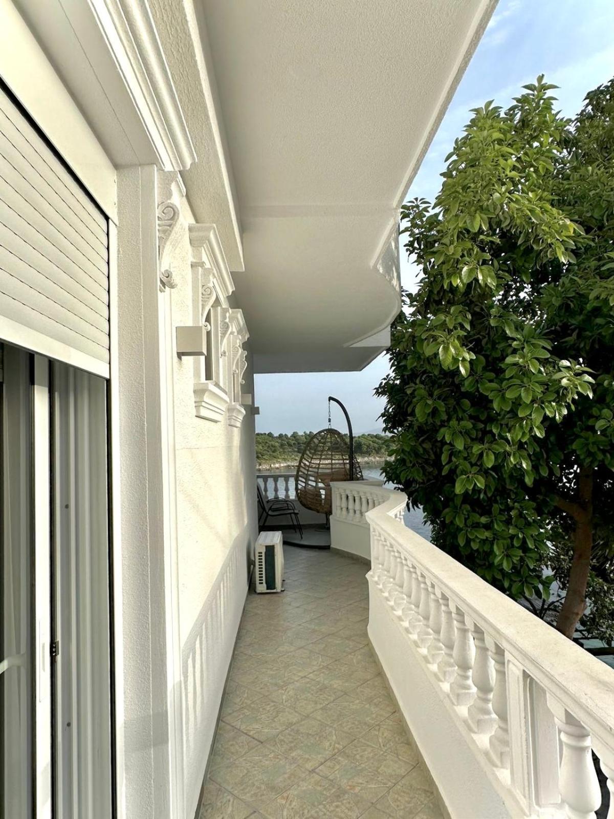 Villa Juna Beach Sarandë Buitenkant foto